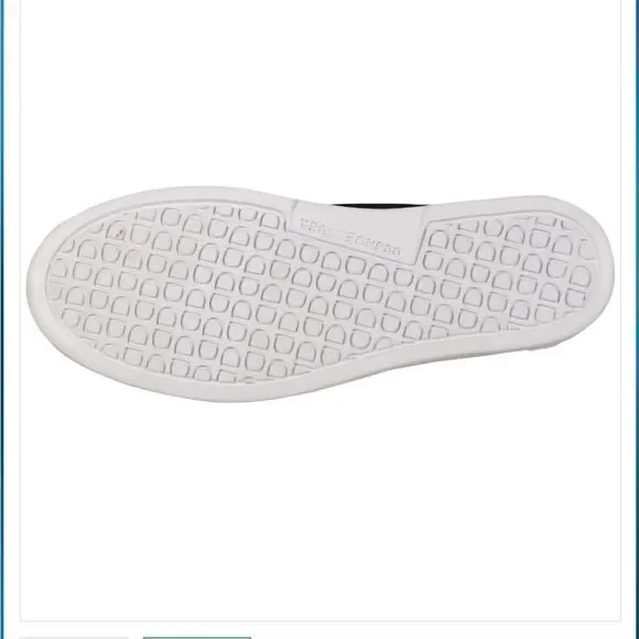 DC Villian 2 Slip Ons - Picture 2 of 3